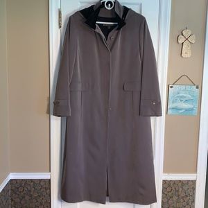 Anne Klein taupe trench coat with removable hood.